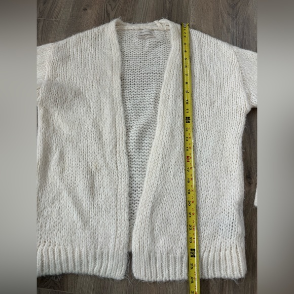 Urban outfitters cream cardigan chunky knit open front XS - Picture 9 of 9